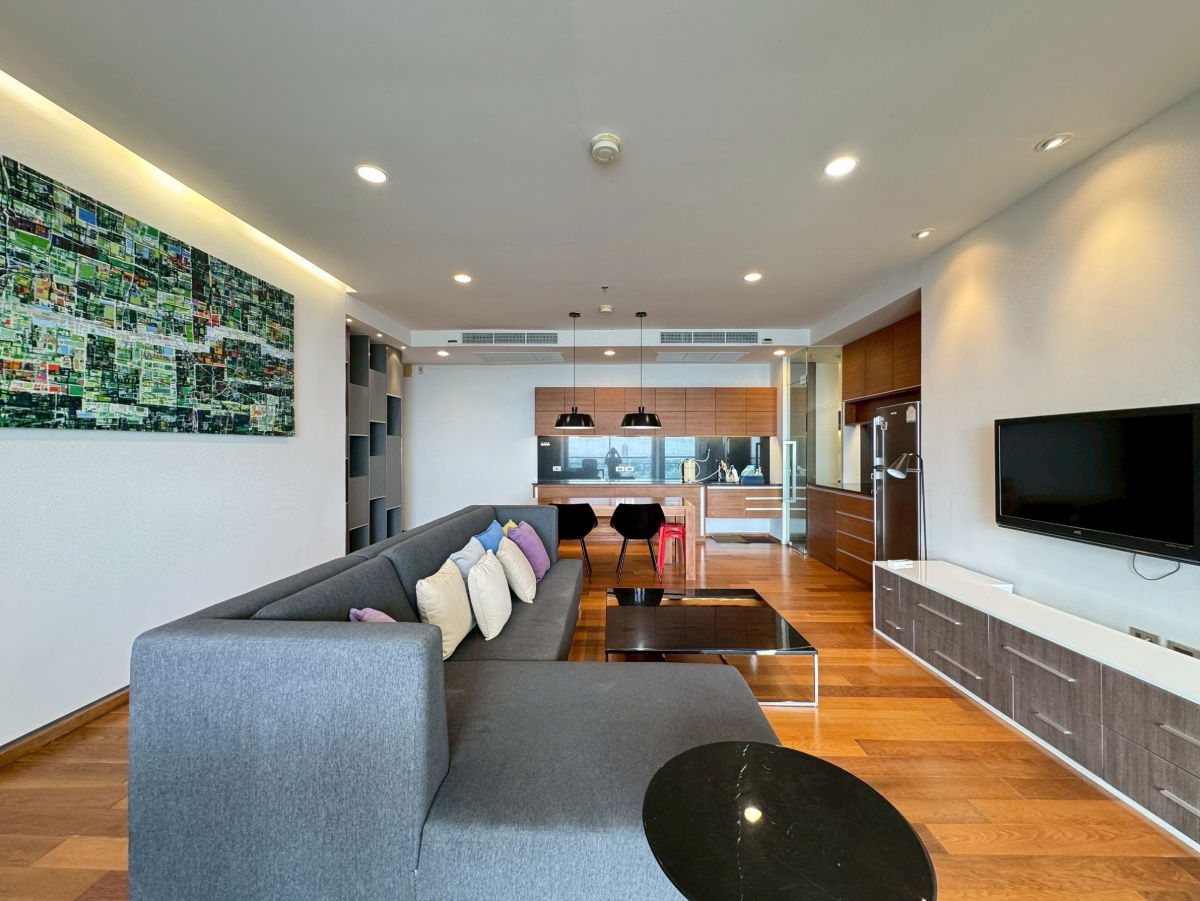 picture For Rent Chatrium Riverside ,2Bed  Condominium, Soi. Charoen Krung 70 ,near  Sherwberry International School),Bts Saphan taksin - 3/7