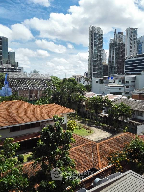 picture 1-BR Condo at The Seed Musee Sukhumvit 26 near BTS Phrom Phong (ID 670851) - 5/11