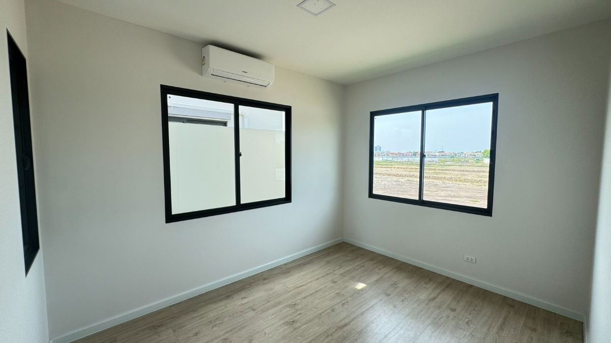 รูป ขายบ้านแฝดบ้านเดี่ยวอณาสิริ เวสต์เกต  ใกล้คลับเฮาส์ ทำเลส่วนตัว บ้านพร้อมเข้าอยู่ใกล้รถไฟฟ้า - รูปที่ 6/10