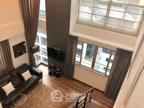 1-BR Condo at The Rajdamri near BTS Ratchadamri (ID 681016)