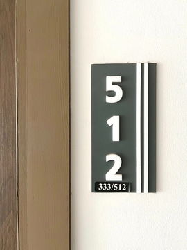 P72 – For Rent: The Rich Condo, Corner Unit on 5th Floor