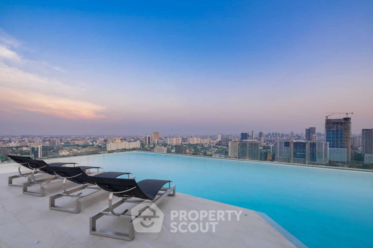 picture 1-BR Condo at Knightsbridge Prime Ratchayothin near BTS Ratchayothin (ID 866970) - 2/8