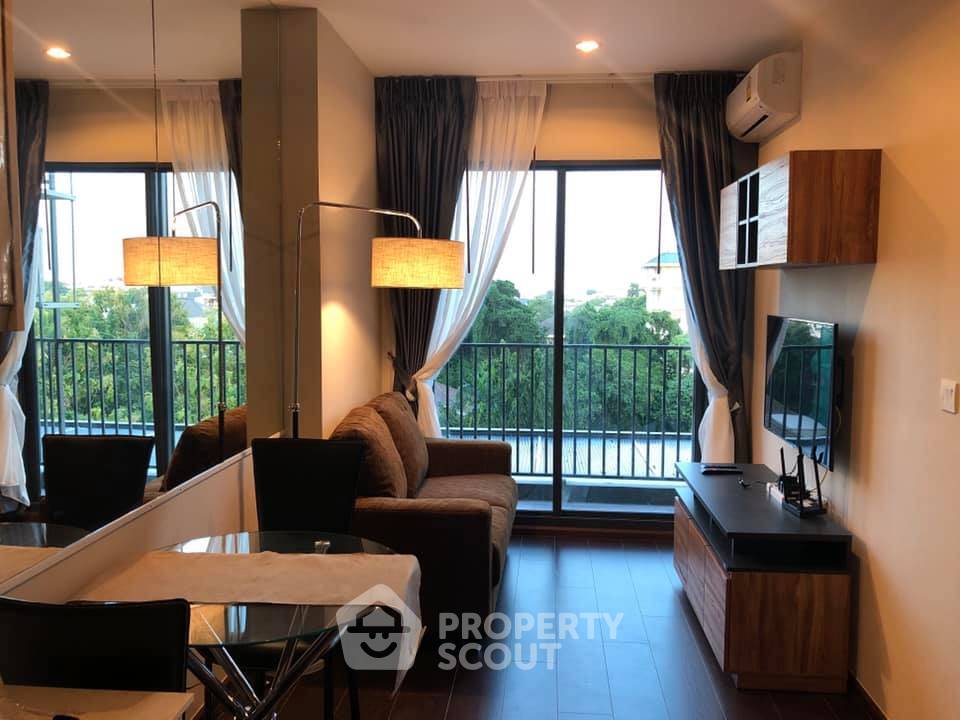 picture 1-BR Condo at C Ekkamai near ARL Ramkhamhaeng (ID 888714) - 1/11