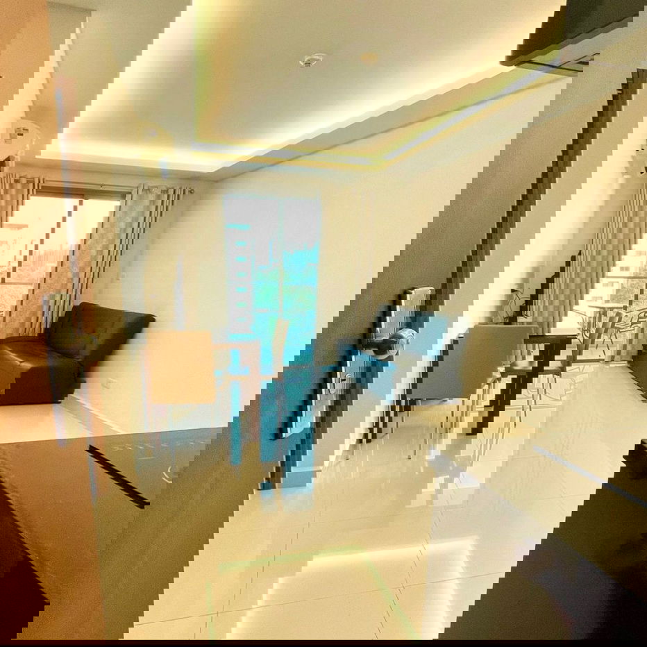 picture 1 Bedroom Condominium @ Club Royal - 4/11