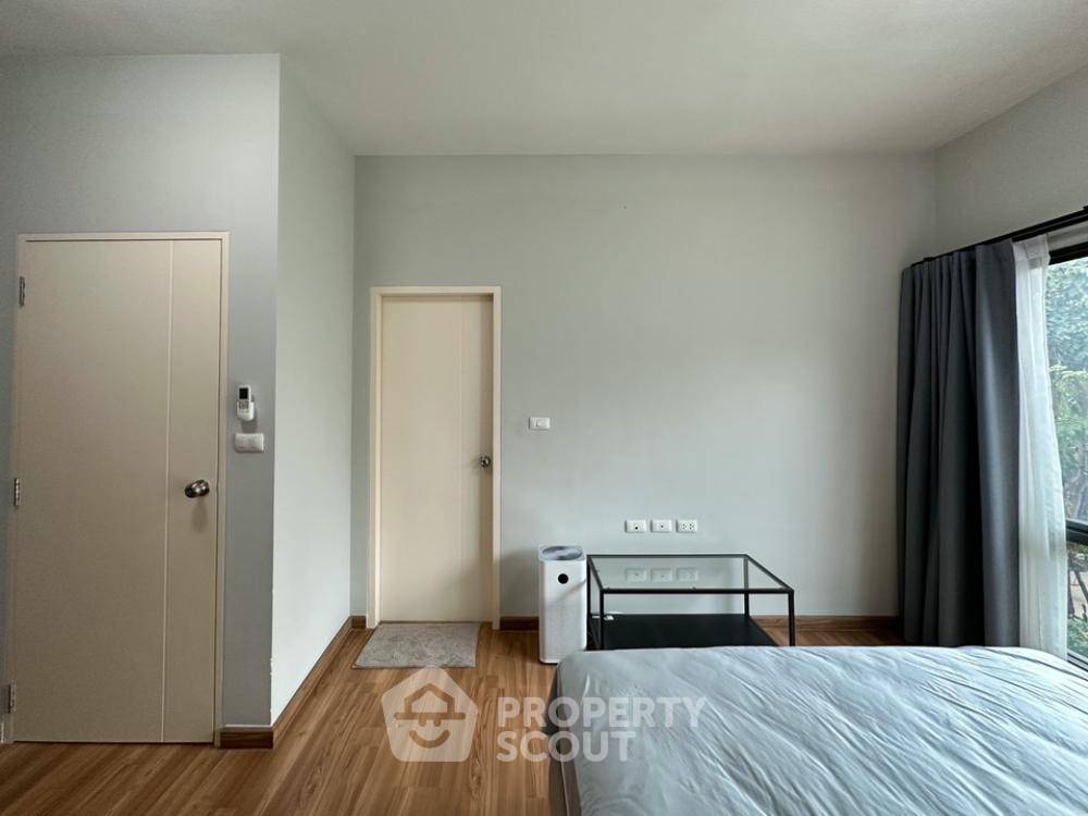 picture 3-BR Townhouse in Taling Chan (ID 1706061) - 28/71