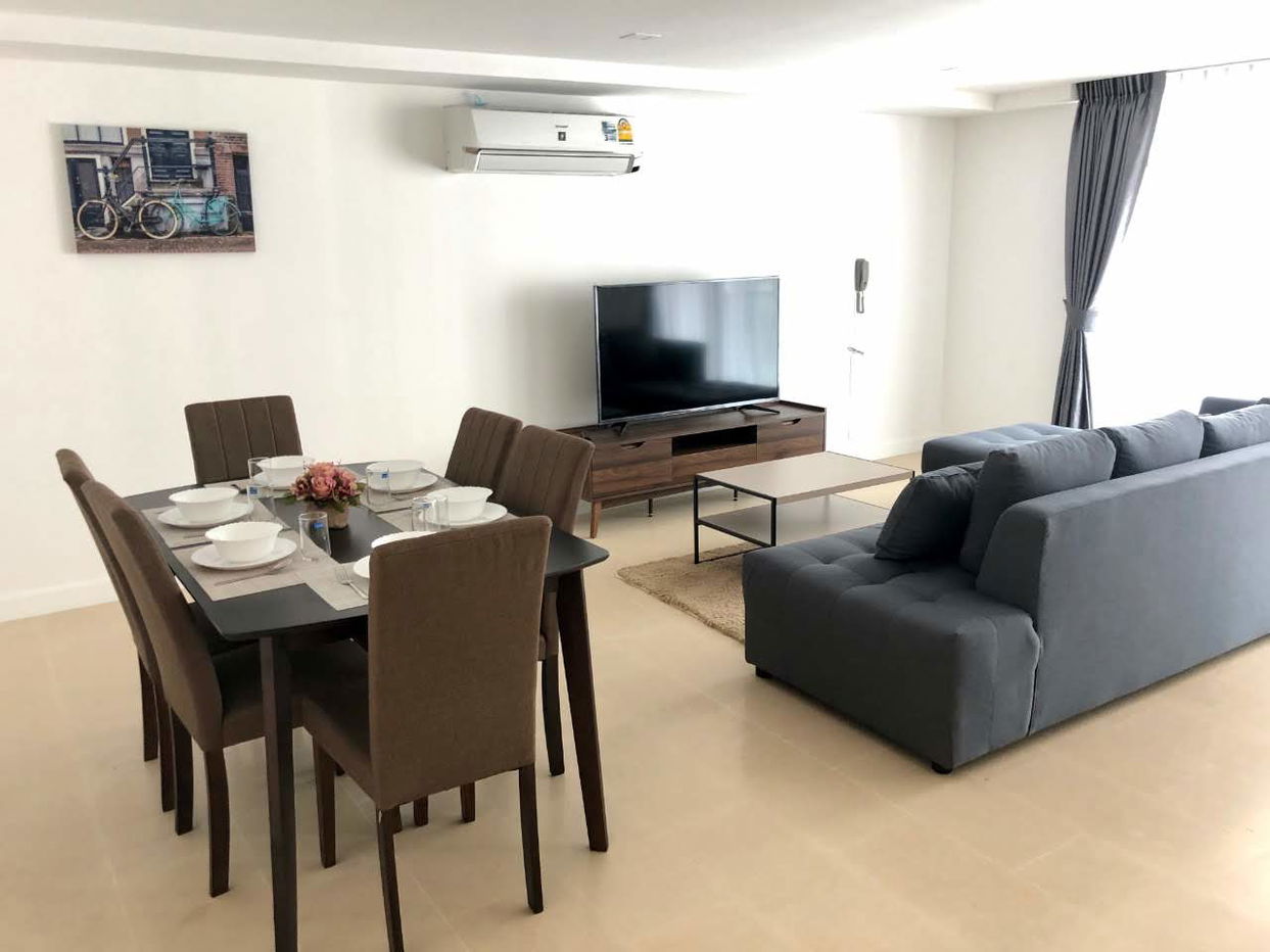 รูป 2 Bedrooms Condominium @ Aurora Pratumnak - รูปที่ 1/31
