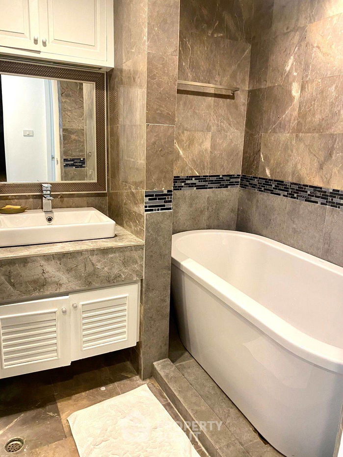 picture 2-BR Condo at Saranjai Mansion Condominium near BTS Nana (ID 1455581) - 17/29