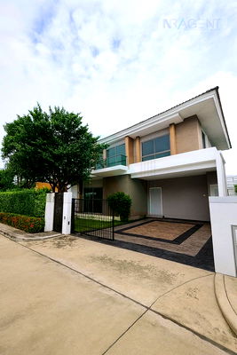 บ้านเดี่ยวให้เช่า : 🚩 ให้เช่าบ้านเดี่ยว 2 ชั้น เพอร์เฟค เพลส พระราม 9-กรุงเทพกรีฑา 4 ห้องนอน 4 ห้องน้ำ