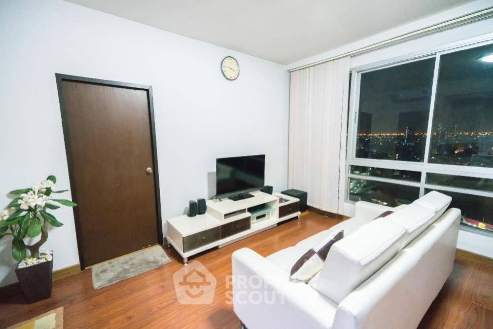picture 1-BR Condo at The Zest Ladprao Condominium near MRT Lat Phrao (ID 1105155) - 5/22