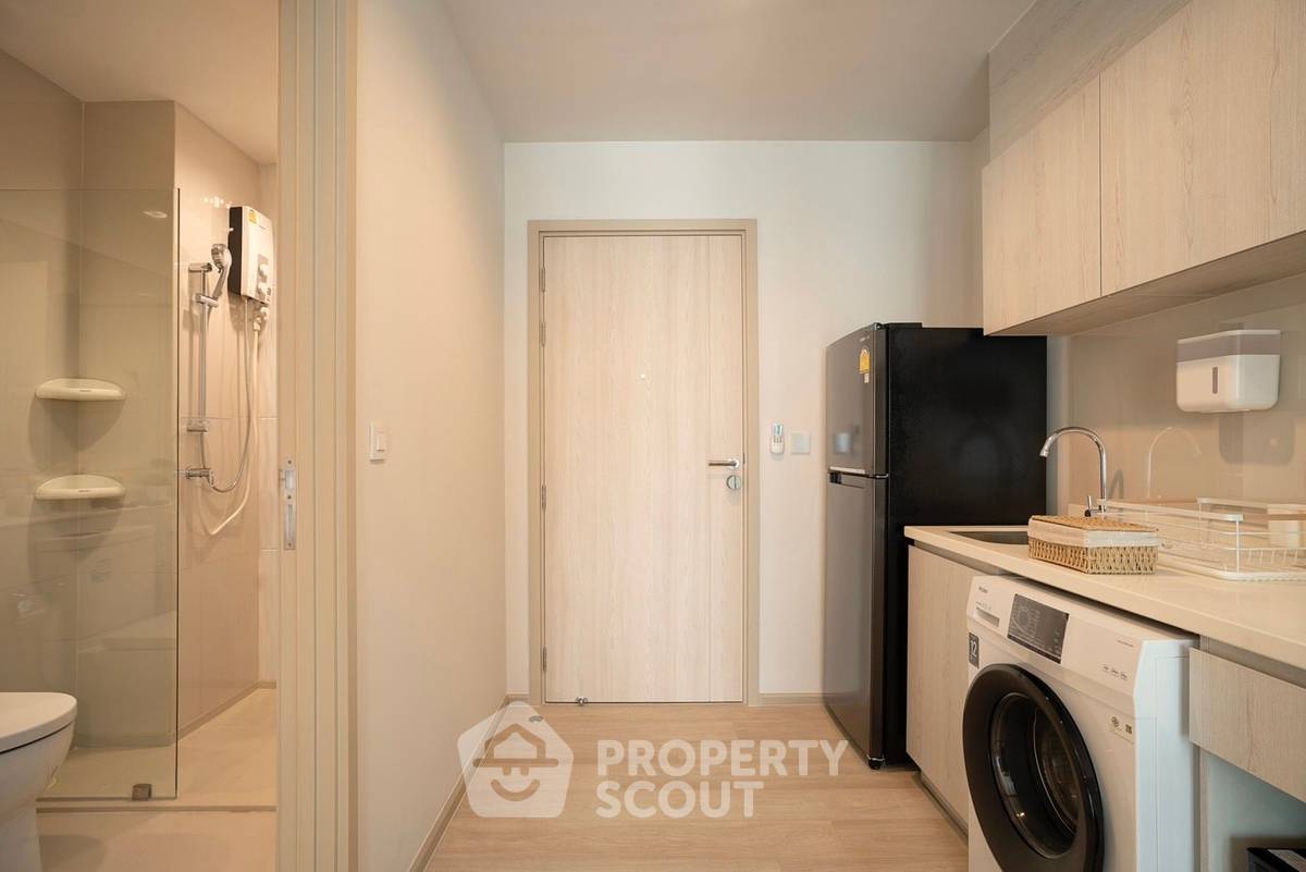 picture 1-BR Condo at Life One Wireless near BTS Phloen Chit (ID 993241) - 3/11