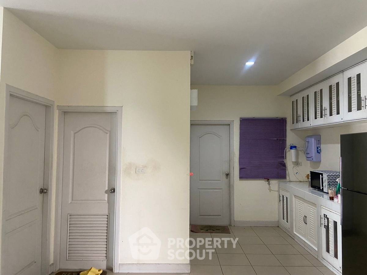 รูป บ้าน 3-ห้องนอน ใกล้ แหลมฉบัง (ID 1734859) - รูปที่ 8/20