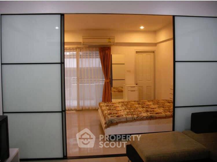 picture 1-BR Condo at Aree Place (Phahonyothin 7) Condominium near BTS Ari (ID 425777) - 6/10