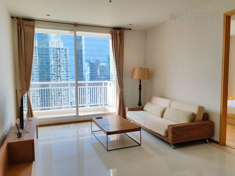 ให้เช่าคอนโด ดิ เอ็มไพร์ เพลส สาทร อาคาร 1 ชั้น 31 1 ห้องนอน ขนาด 65.00 ตรม ใกล้ อาคารเอ็มไพร์ทาวเวอร์