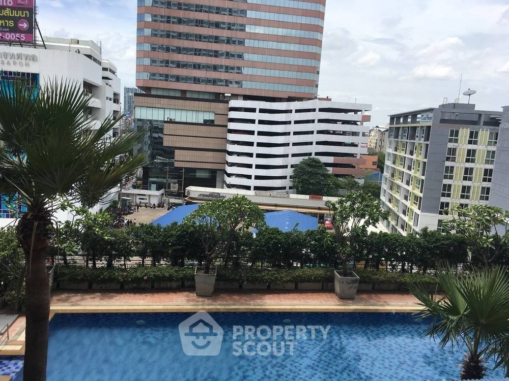 picture 1-BR Condo at Diamond Ratchada near MRT Huai Khwang (ID 371835) - 10/10