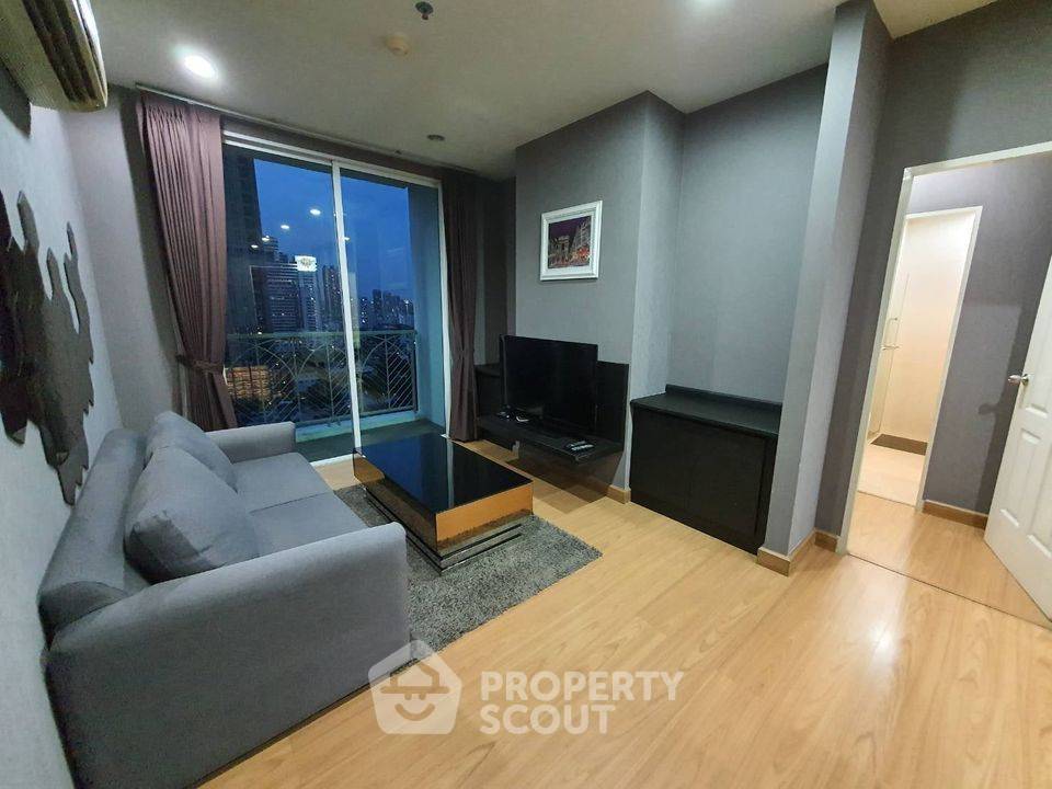 รูป คอนโด 2-ห้องนอน ที่ เดอะ คอมพลีท นราธิวาส ใกล้ ถนนนราธิวาสราชนครินทร์ (ID 529995) - รูปที่ 1/12