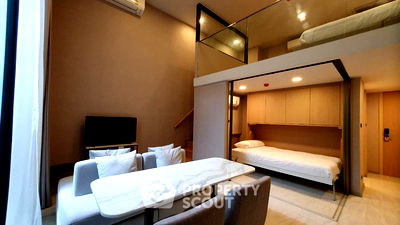 Condos for sale : 1-BR Condo at Walden Asoke near MRT Sukhumvit (ID 1371956)