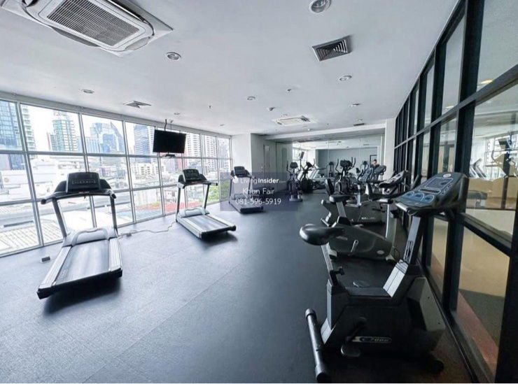picture Rental : Penhouse At Citi Smart Sukhumvit 18  • 3 Bedroom 3 Bathroom  • Size : 240 S.qm • 20 Floor  - 11/13