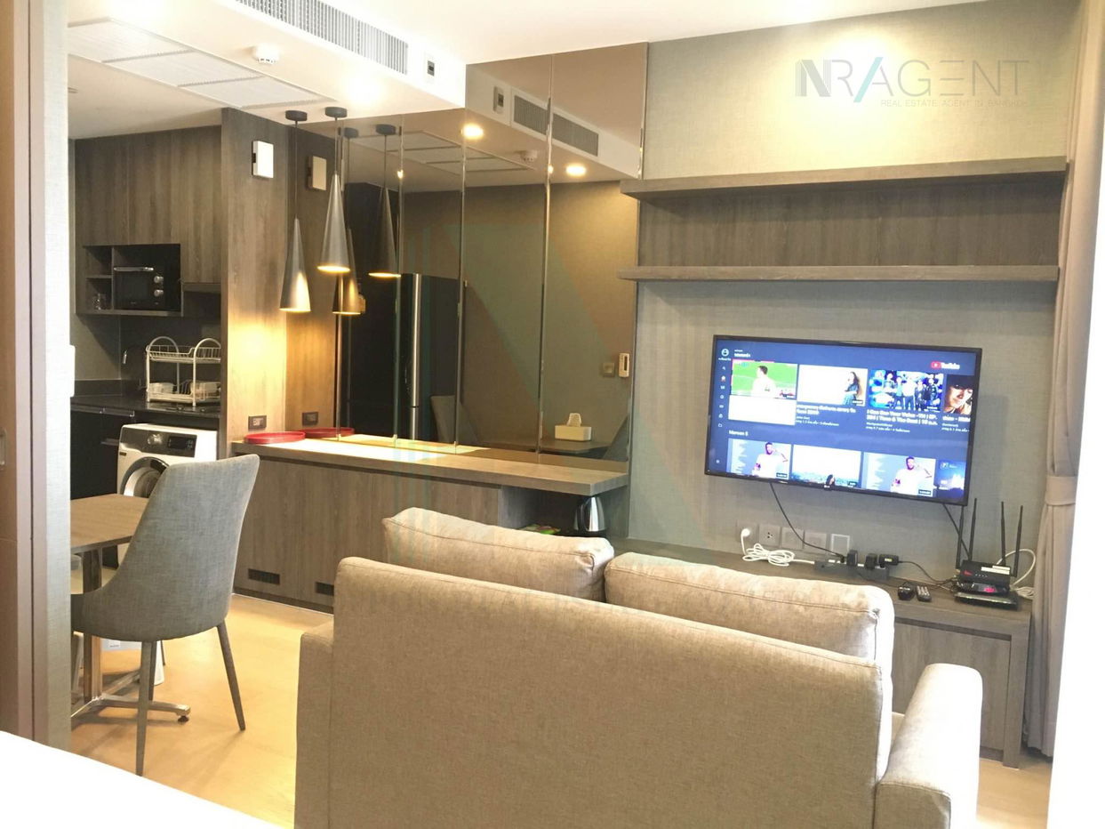 picture 🔺 For Rent Condo ASHTON CHULA-SILOM Building 1, Floor 31,1 bed room, Room size 35.00 sqm - 2/8