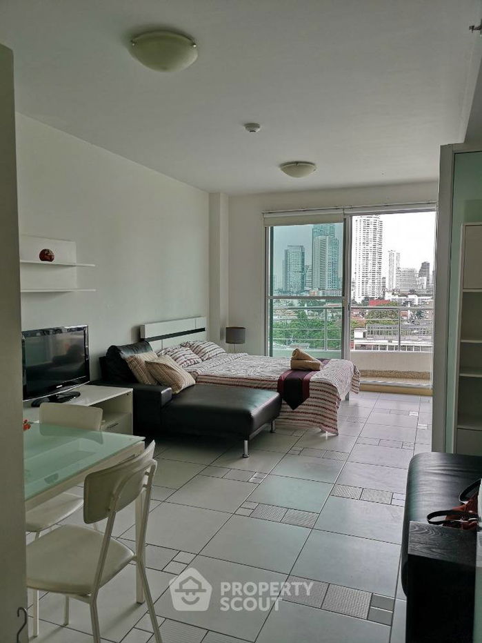 picture Studio Condo at Supalai River Resort Charoen Nakhon in Samre (ID 806040) - 1/3