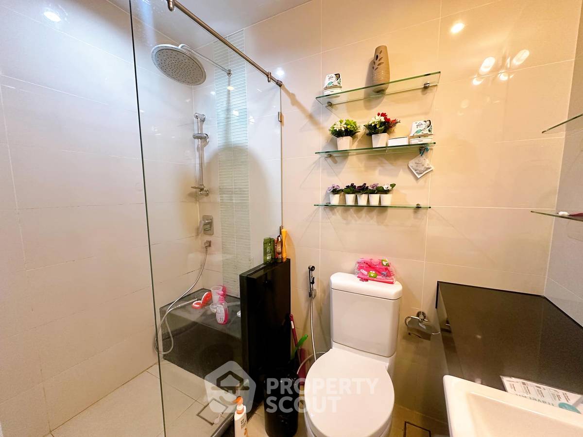 picture Studio Condo at Supalai Prima Riva Rama 3 - Narathiwas in Chong Nonsi (ID 1749293) - 15/17