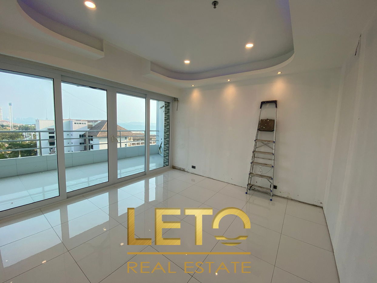 picture 2 Bedrooms Condominium @ View Talay 3 - 10/18