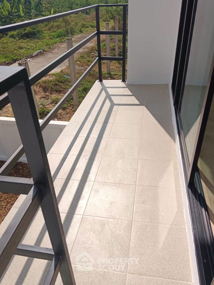 picture 4-BR House in Yang Noeng (ID 1987908) - 7/28