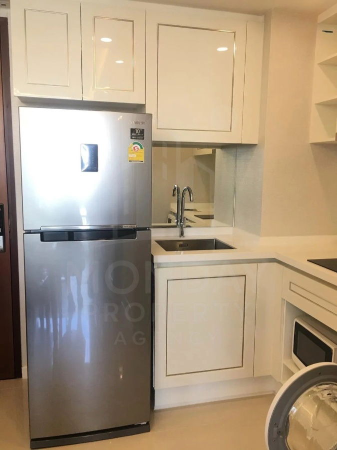 picture Amaranta Residence – Luxury Low-Rise Condo Near MRT Huai Khwang - 4/6