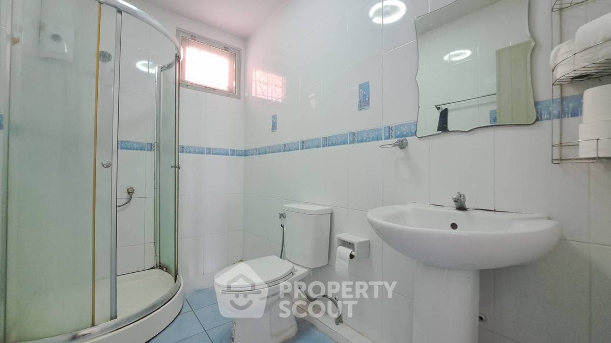 picture 3-BR House close to Hua Hin City (ID 2233911) - 5/23