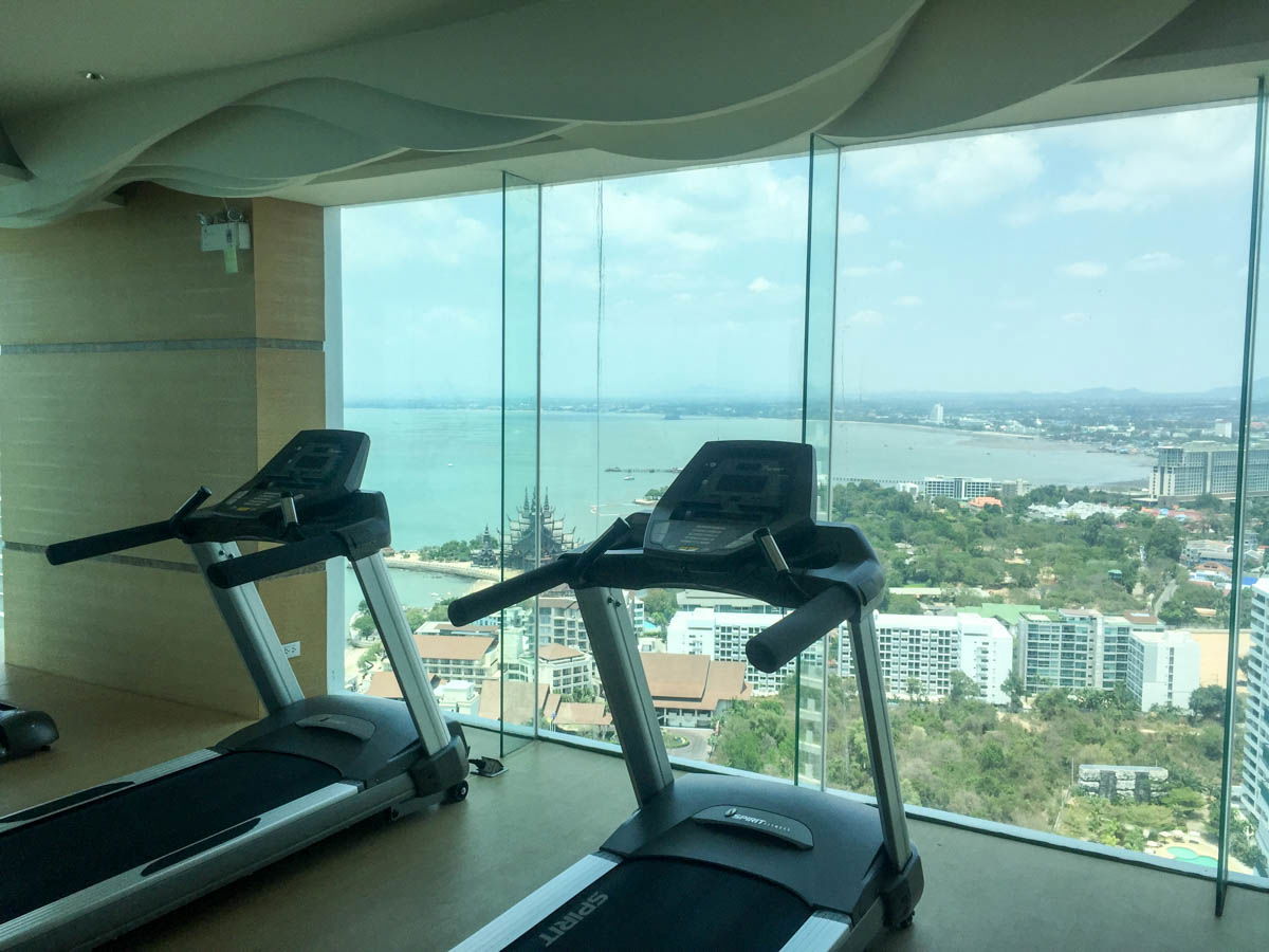 picture 1 Bedroom Condominium @ Wongamat Tower - 27/34