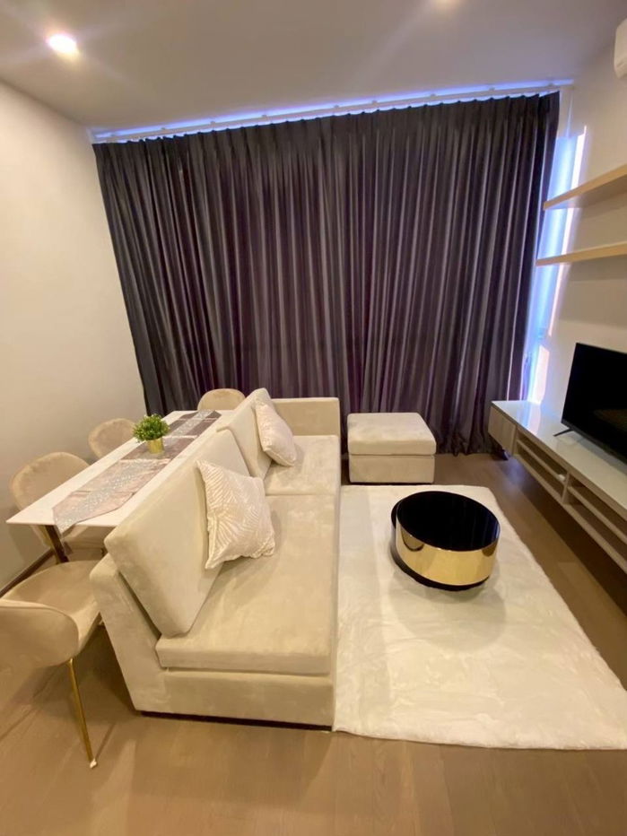 picture Park Origin Phayathai【𝐒𝐄𝐋𝐋 & 𝐑𝐄𝐍𝐓】🔥Simple elegance, with a harmonious tone for both the wood floors & furniture.🔥  Contact Line ID: @hacondo - 7/10