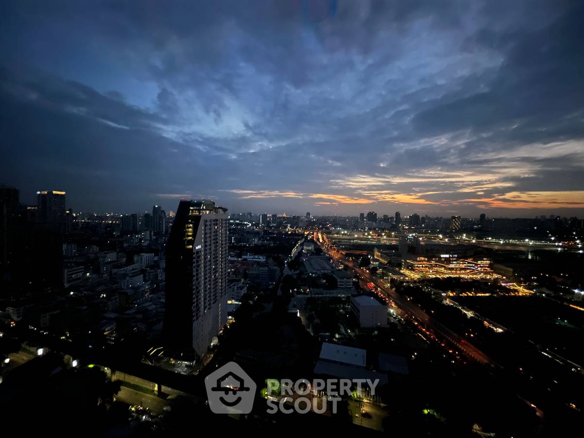 picture 2-BR Condo at M Jatujak near BTS Saphan Khwai (ID 1540383) - 18/18