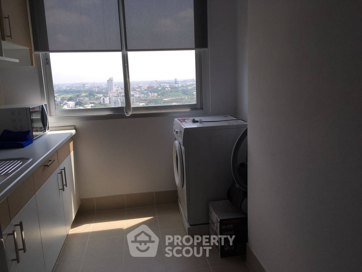 picture 1-BR Condo at Supalai Park Ekamai - Thonglor near ARL Ramkhamhaeng (ID 886916) - 3/13