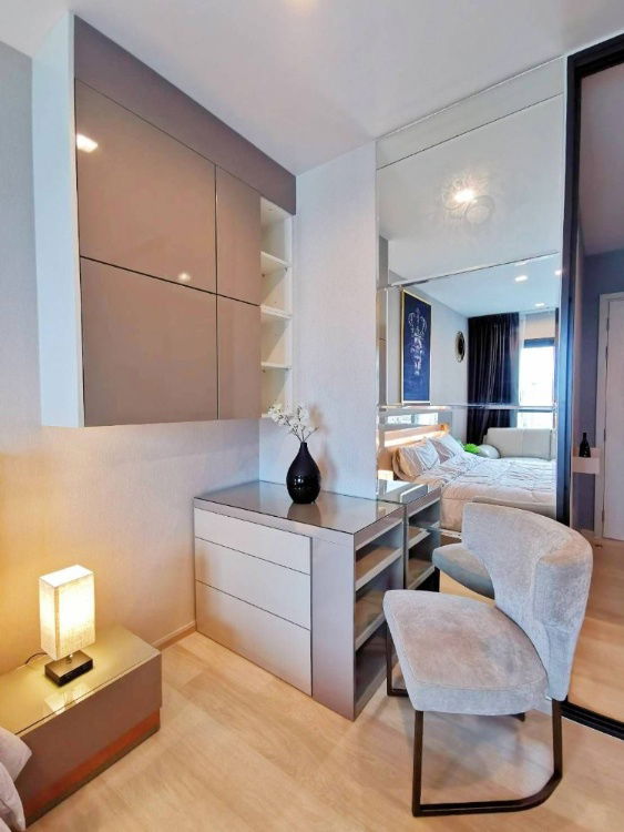 picture Life One Wireless【𝐑𝐄𝐍𝐓】🔥Luxury living in the heart of the city with complete amenities🔥  Contact Line ID: @hacondo - 3/9