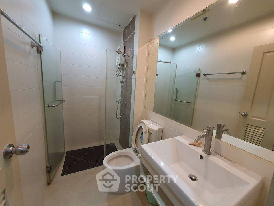 รูป คอนโด 2-ห้องนอน ที่ เดอะ คอมพลีท นราธิวาส ใกล้ ถนนนราธิวาสราชนครินทร์ (ID 529995) - รูปที่ 9/12