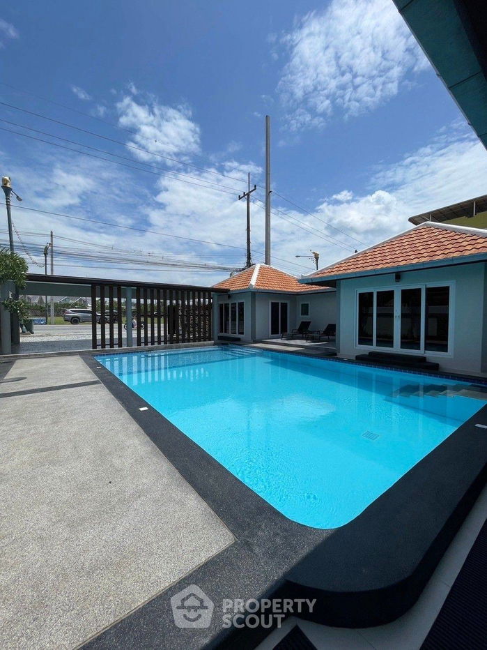 picture 4-BR Villa close to Map Prachan Lake (ID 1913692) - 1/32