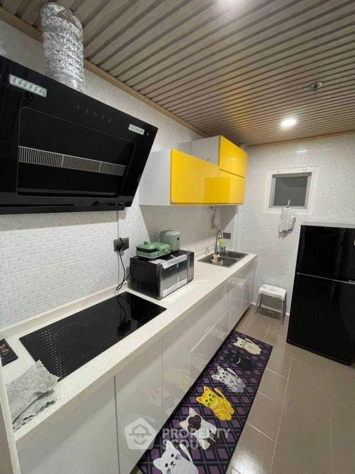 picture 2-BR Condo at Top View Tower Condominium near BTS Thong Lor (ID 492949) - 3/5