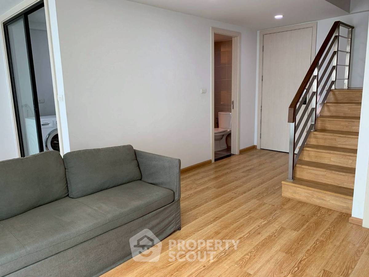 picture 2-BR Condo at JRY Condominium Rama 9 in Bang Kapi (ID 2235684) - 4/19
