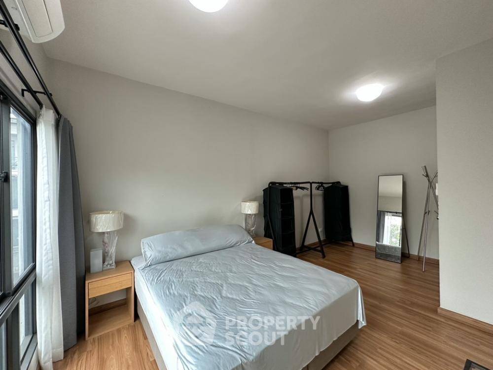picture 3-BR Townhouse in Taling Chan (ID 1706061) - 29/71