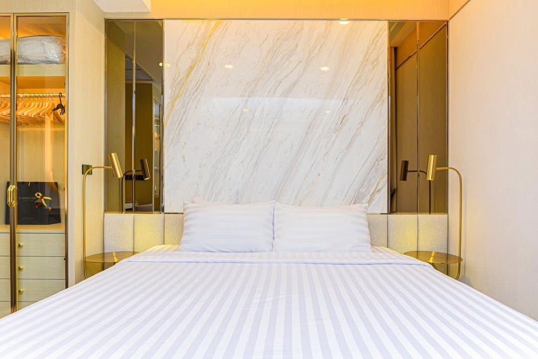 picture Ashton Chula-Silom ❤️ one bed not studio Add line id: Nattyproperty - 10/12