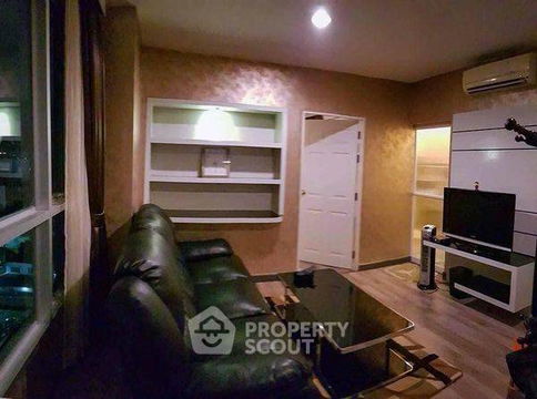 1-BR Condo at Life Ratchadapisek near MRT Huai Khwang (ID 457216)