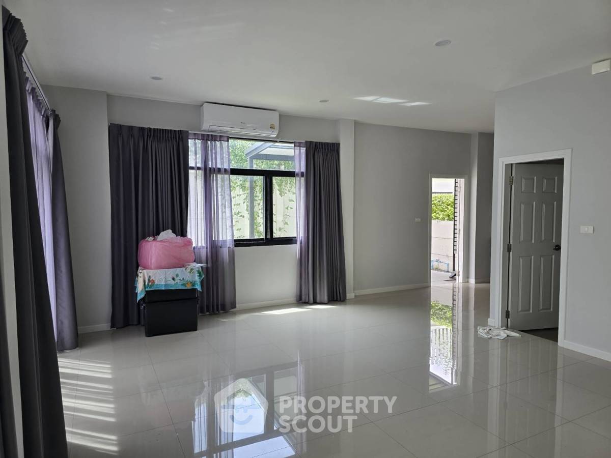 รูป บ้าน 3-ห้องนอน ใน บ้านใหม่ (ID 2231386) - รูปที่ 8/10