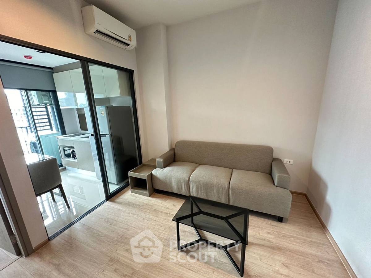 picture 1-BR Condo at Ideo Rama 9 - Asoke near MRT Phra Ram 9 (ID 1656205) - 1/8