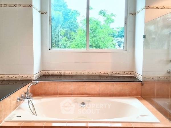 รูป บ้าน 5-ห้องนอน ใน นวลจันทร์ (ID 2231387) - รูปที่ 15/24