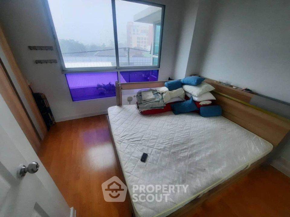 picture 1-BR Condo at Life @ Bts Phaholyothin 18 near MRT Kamphaeng Phet (ID 1696128) - 1/3