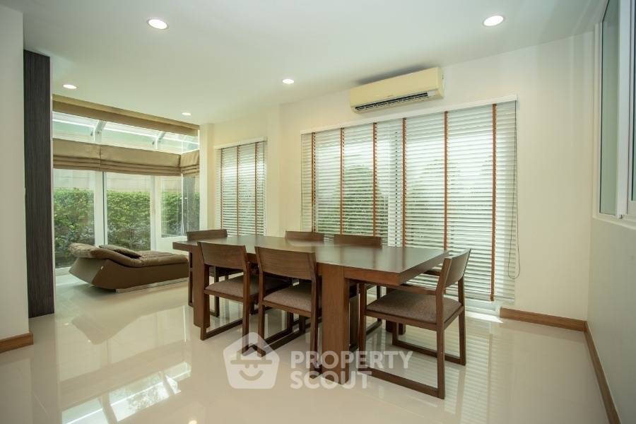 picture 3-BR House in Surasak (ID 2231377) - 24/29
