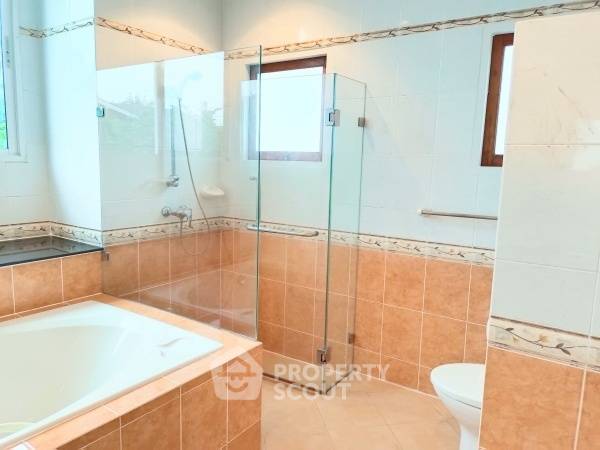 รูป บ้าน 5-ห้องนอน ใน นวลจันทร์ (ID 2231387) - รูปที่ 16/24