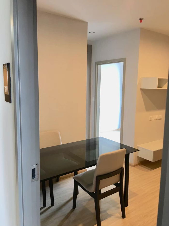 picture The Privacy Thaphra Interchange【𝐒𝐄𝐋𝐋 & 𝐑𝐄𝐍𝐓】🔥Natural light fills the room, brightening every morning.🔥  Contact Line ID: @hacondo - 8/10