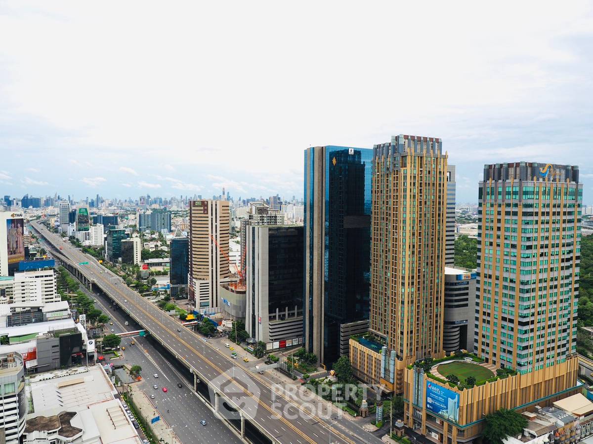 picture 2-BR Condo at The Saint Residences near MRT Phahon Yothin (ID 362999) - 8/10