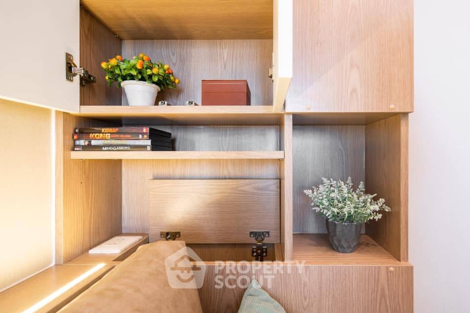 picture 1-BR Condo at The Saint Residences near MRT Phahon Yothin (ID 574379) - 12/17