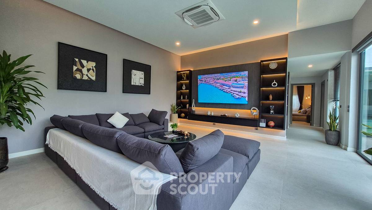 รูป วิลล่า 6-ห้องนอน ที่ โซโนรา เรสซิเดนส์ ชากนอก ใกล้ เมืองพัทยา (ID 2140240) - รูปที่ 5/22
